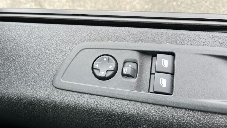 Vauxhall Vivaro L1 Diesel 1.5 Turbo D 120 Prime H1 Van